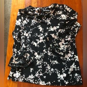 Karl Lagerfeld pullover too